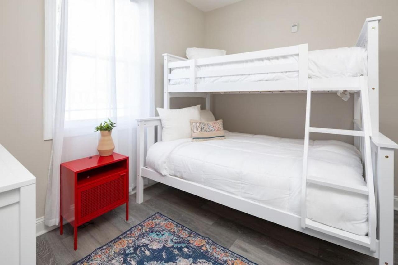 Lovely 4Br King Beds Steps To Beach And Pier G Myrtle Beach Ngoại thất bức ảnh